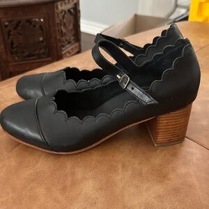 ELF Black Scalloped Mary Jane Heels